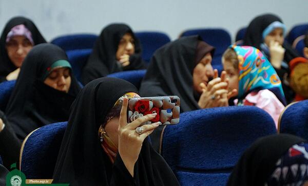 عکس حسنا کریمی