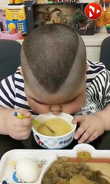 عکس طنز غذا خوردن