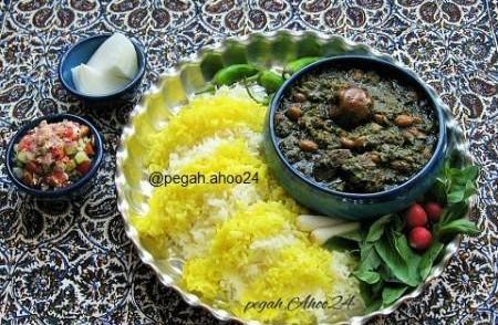 عکس قورمه سبزی سنتی