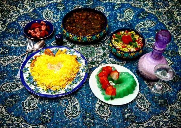 عکس قورمه سبزی سنتی