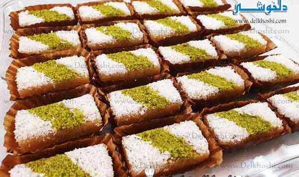 عکس تزیین حلوا با پودر نارگیل