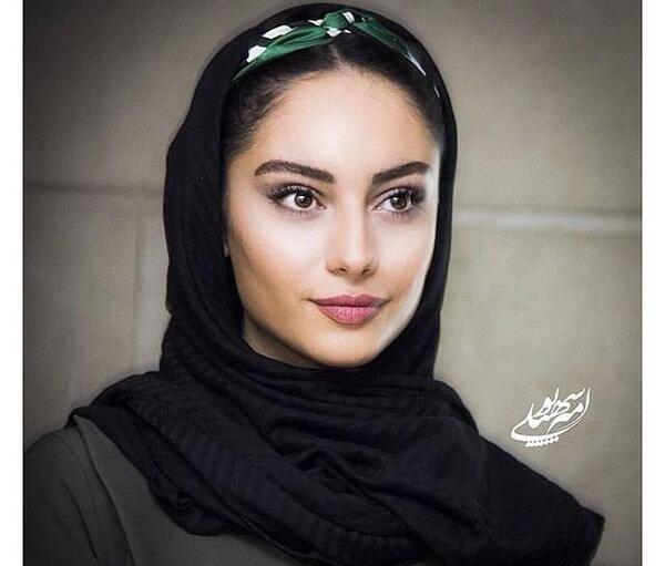 عکس دوست پسر ترلان پروانه