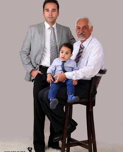 عکس خانوادگی در آتلیه