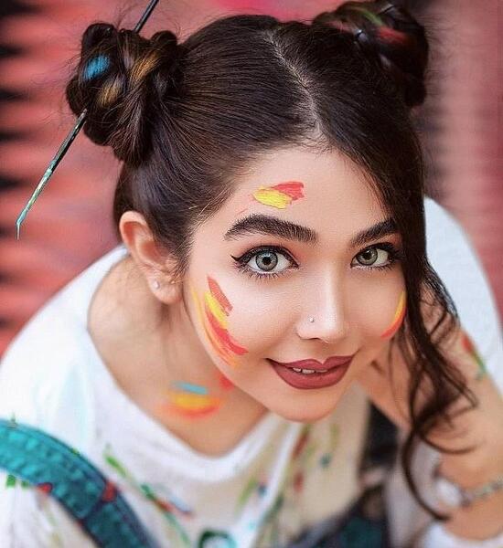 ژست عکس دخترانه صورت