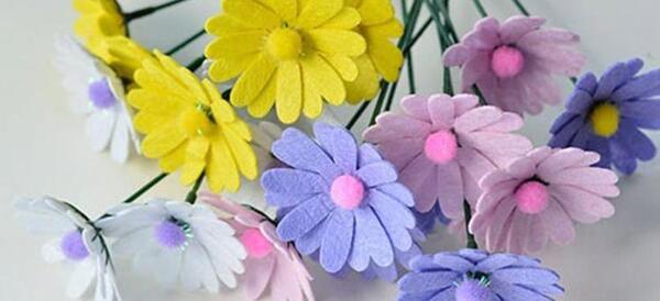 عکس ایده برای روز معلم با نمد