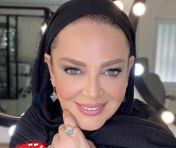 ژست عکس بهاره رهنما