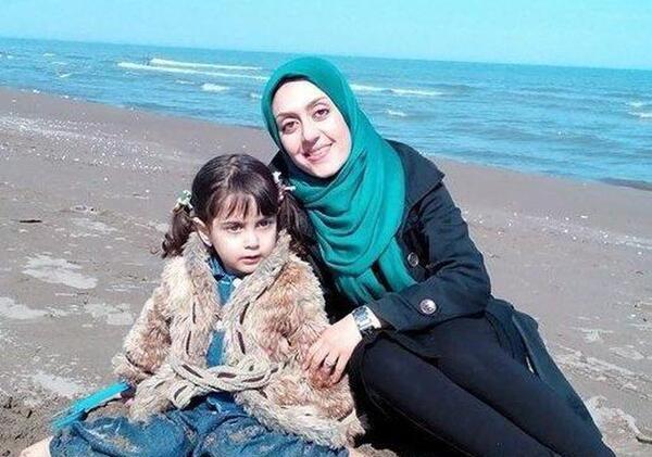 عکس شکوفه چوپان نژاد و دخترانش