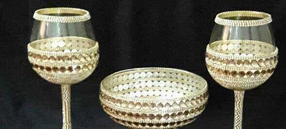 عکس سفره هفت سین با لیوان شراب خوری