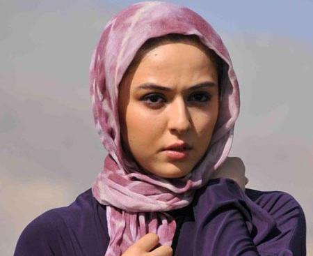 عکس حنانه شهشهانی در ترانه مادری