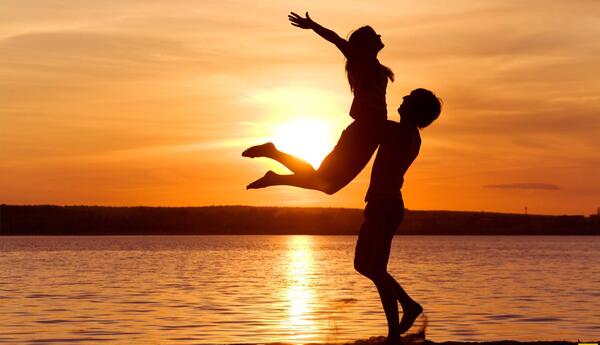 عکس های عاشقانه پس زمینه
