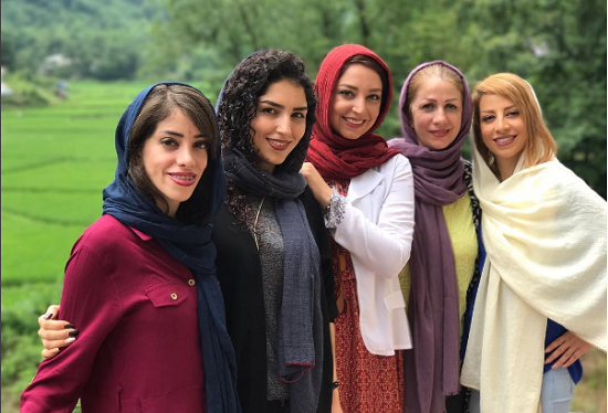 عکس شیرین صمدی مجری