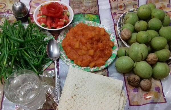 عکس غذا طبیعی