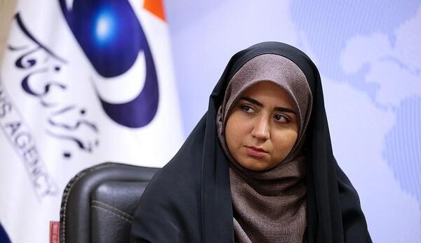عکس زینب چخماقی خبرنگار