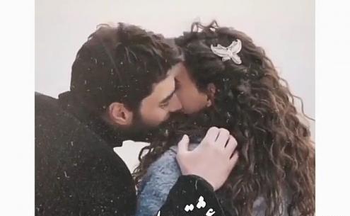 عکس بوسه عاشقانه ترکی