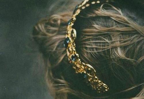 عکس پروفایل دخترونه شاخ و مغرور بدون متن