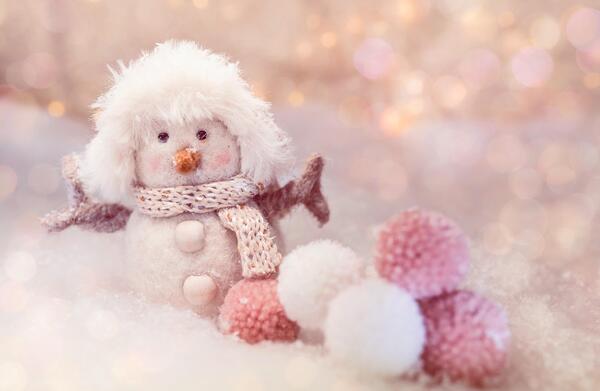 عکس آدم برفی برای پس زمینه