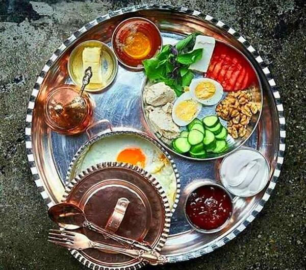 عکس غذا در ظروف مسی
