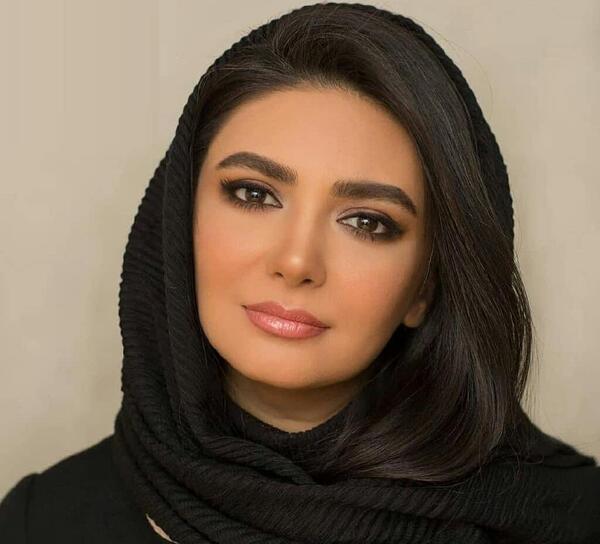عکس لباس عروس لیندا کیانی