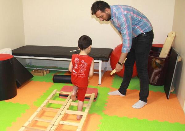 عکس کاردرمانی ذهنی