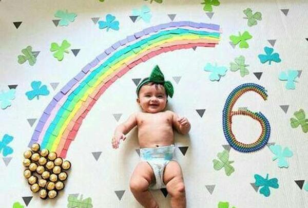 عکس ایده جالب برای ماهگرد نوزاد