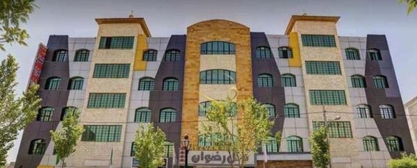 عکس هتل رضوان خلیج فارس سرعین