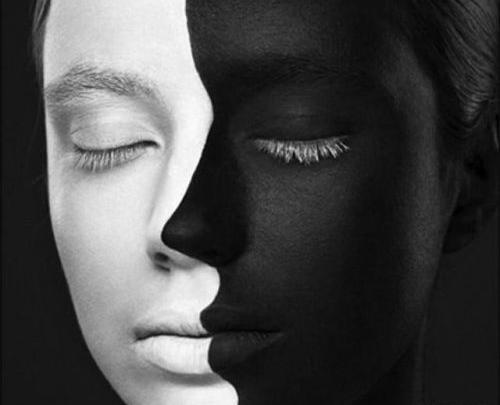 عکس طراحی ظروف سیاه قلم