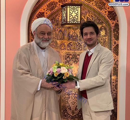 عکس مجری سمت خدا