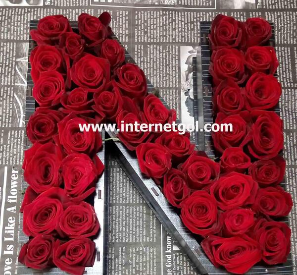 عکس گل رز حروف انگلیسی