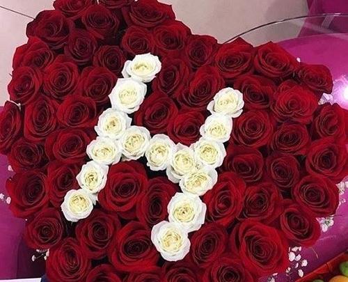 عکس گل رز حروف انگلیسی
