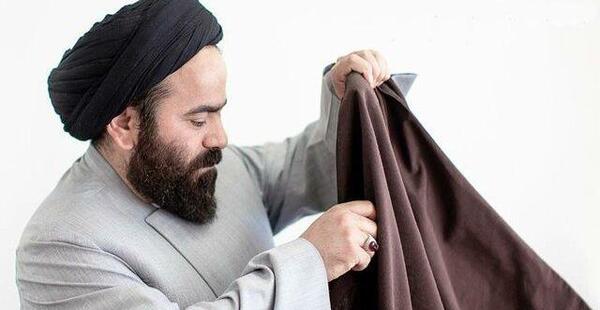 عکس حسن آقامیری با شلوارک
