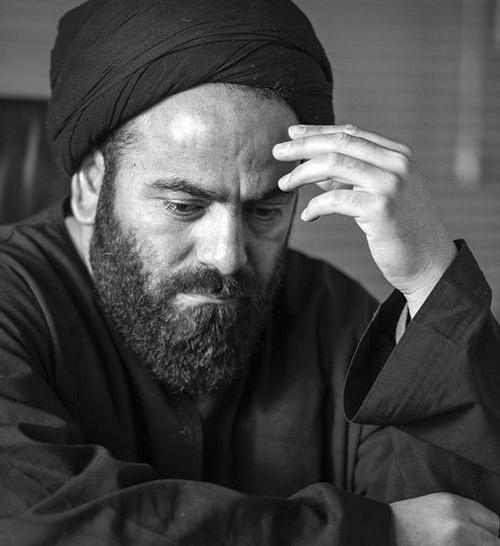 عکس حسن آقامیری با شلوارک