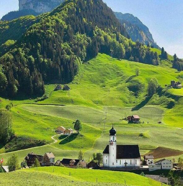 عکس زیبای طبیعت سوئیس