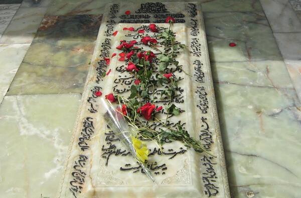 عکس قبر سید جواد ذاکر
