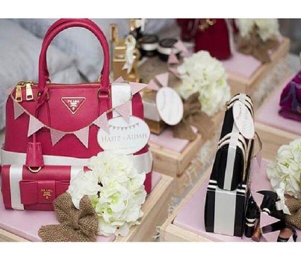 عکس ایده عیدی بردن برای عروس