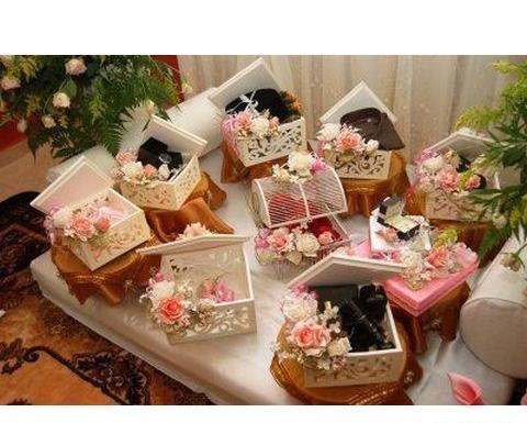 عکس ایده عیدی بردن برای عروس
