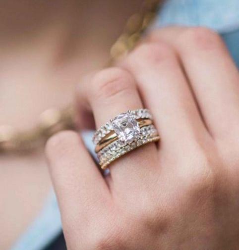 عکس حلقه ازدواج باکلاس