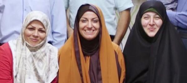 عکس پیمان طالبی در خانه ما
