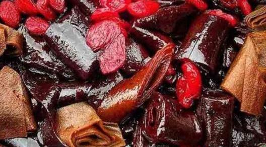 عکس مغازه لواشک فروشی