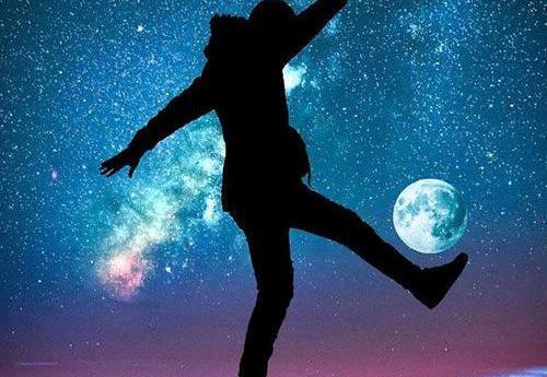 عکس لاتی فوتبالی