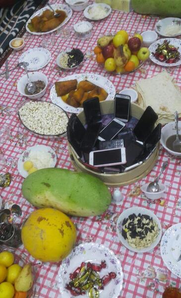 عکس یلدای خانوادگی