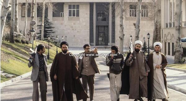 عکس شاه در کاخ نیاوران
