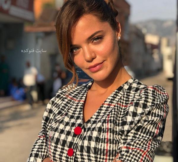 عکس همسر هلال آلتینبیلک