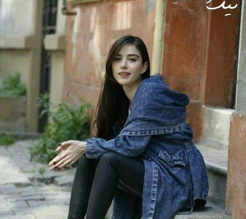 عکس اوزگه گورل