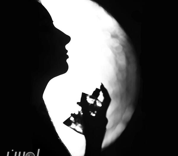 عکس ضد نور در آتلیه