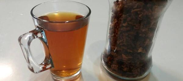 عکس چای کم رنگ