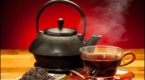 عکس چای کم رنگ