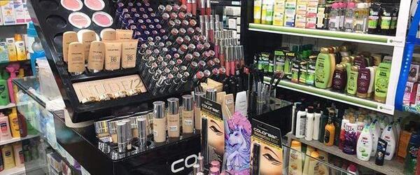 عکس ایده برای فروشگاه لوازم آرایشی