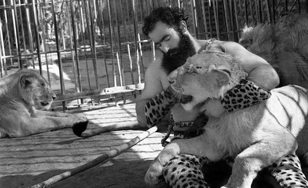 عکسهای خلیل عقاب