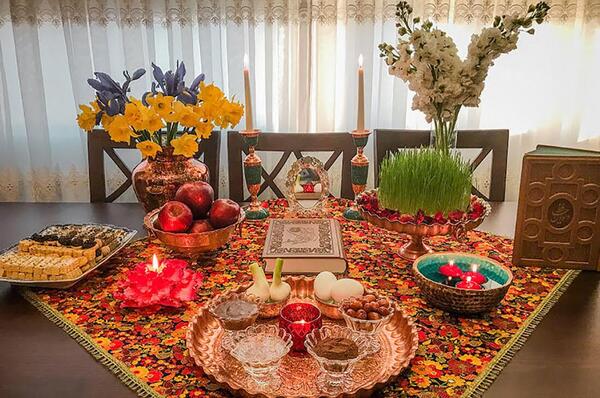 عکس سفره هفت سین با ظرف مسی
