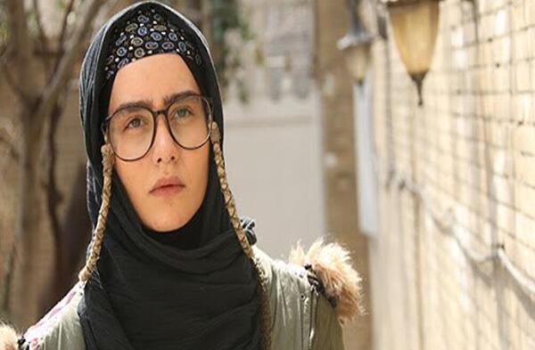 عکس آزاده در سریال ملکاوان